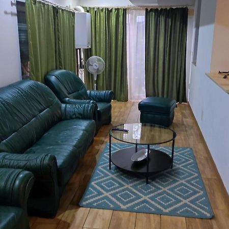 Apartament Lenus'K Apartment Bucureşti Ngoại thất bức ảnh