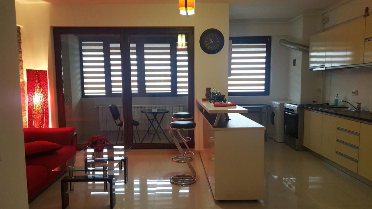 Apartament Lenus'K Apartment Bucureşti Phòng bức ảnh