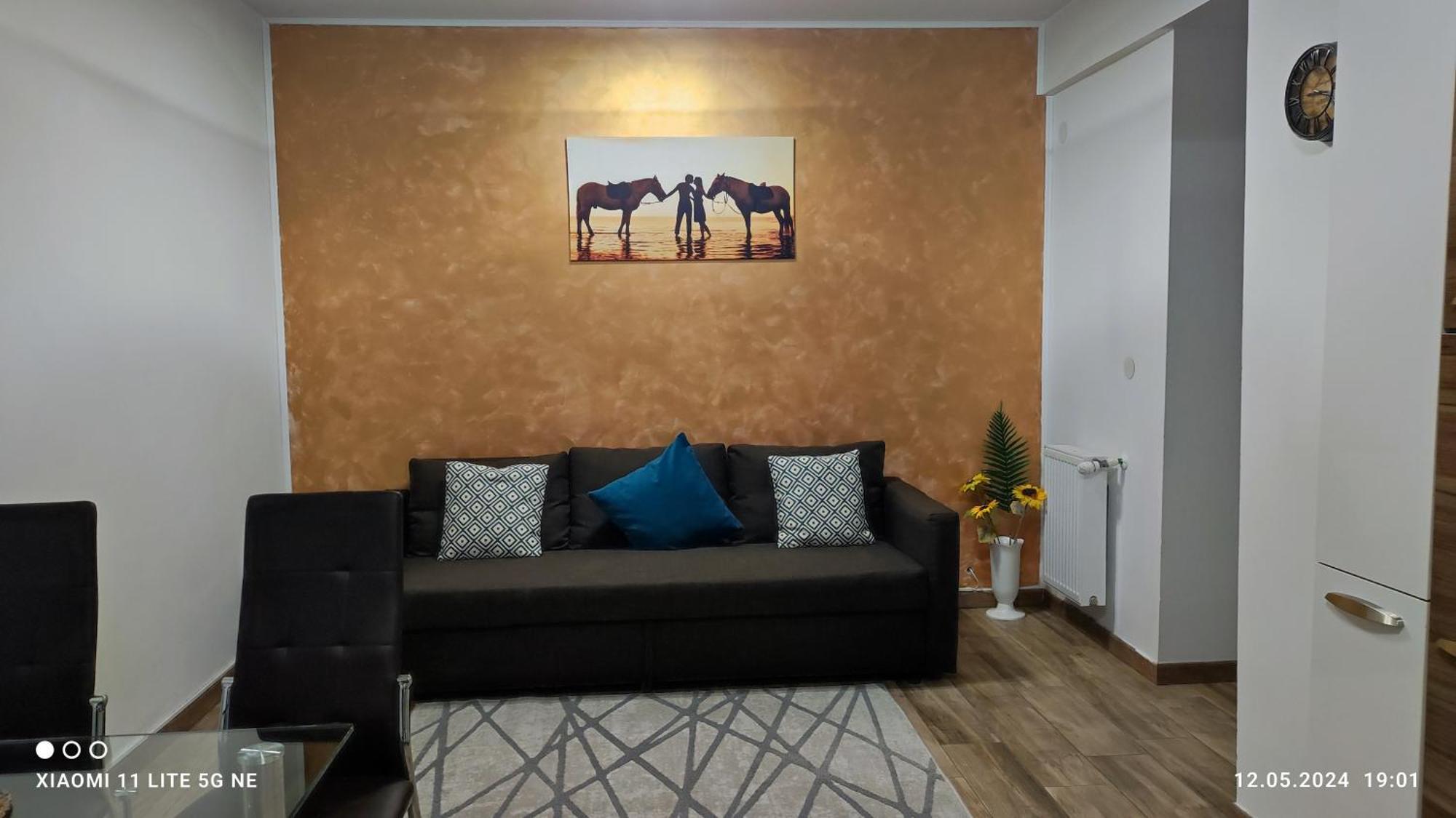 Apartament Lenus'K Apartment Bucureşti Ngoại thất bức ảnh